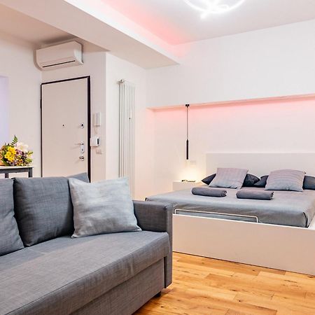 Exclusive Led House Garibaldi Fs Lejlighed Milano Eksteriør billede