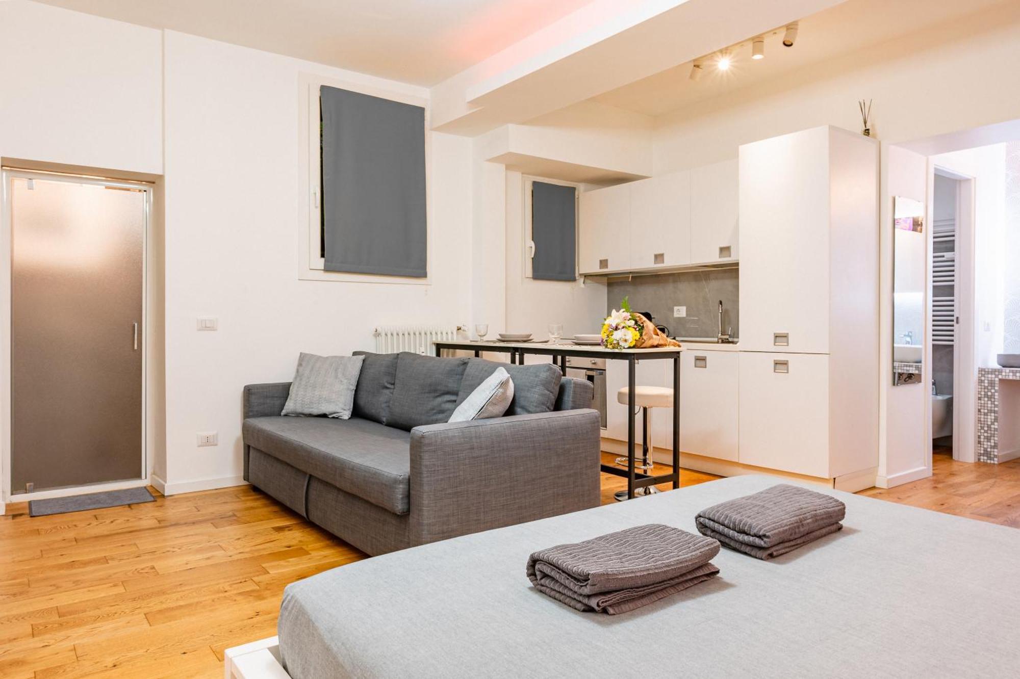 Exclusive Led House Garibaldi Fs Lejlighed Milano Eksteriør billede