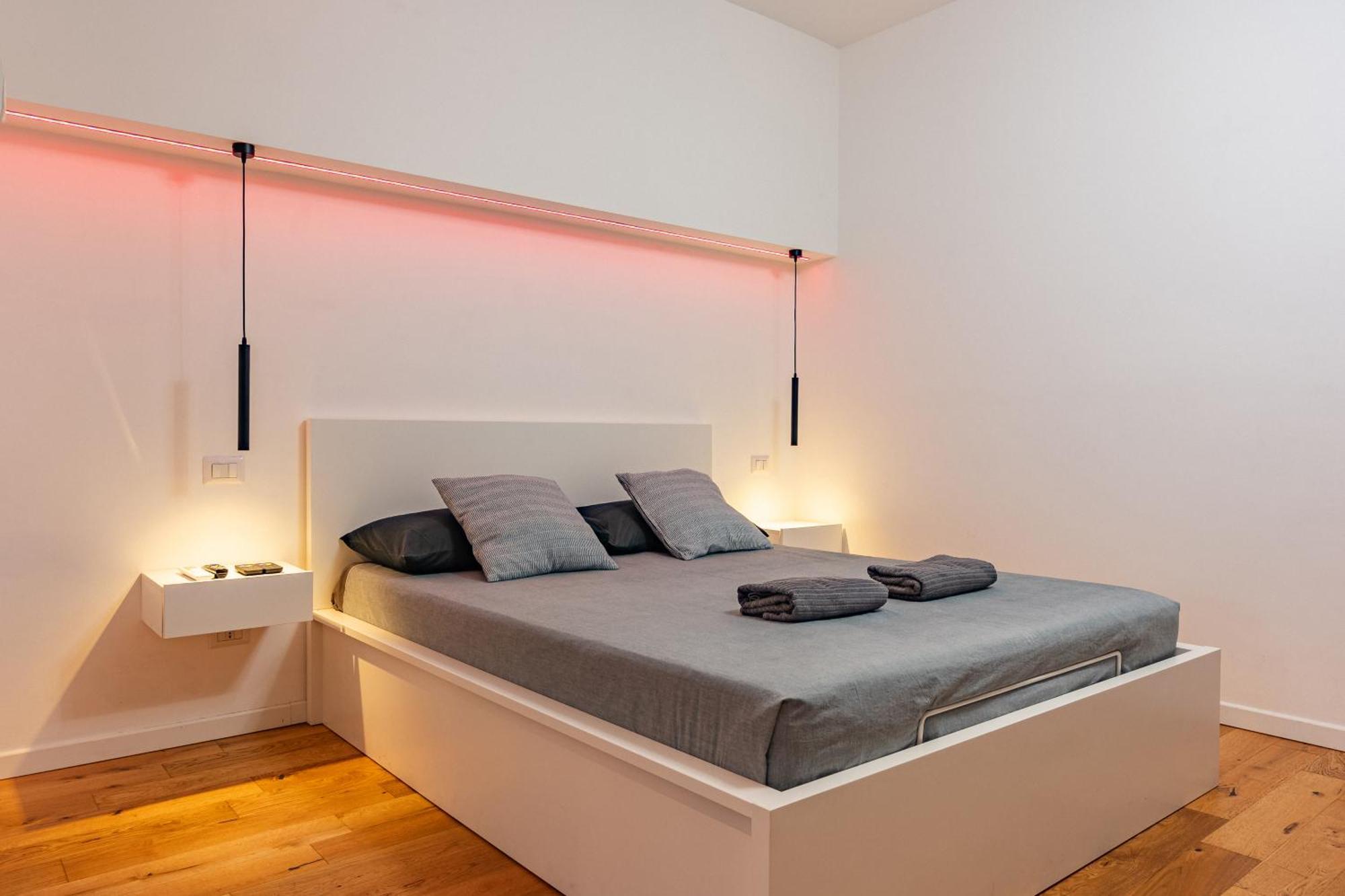 Exclusive Led House Garibaldi Fs Lejlighed Milano Eksteriør billede
