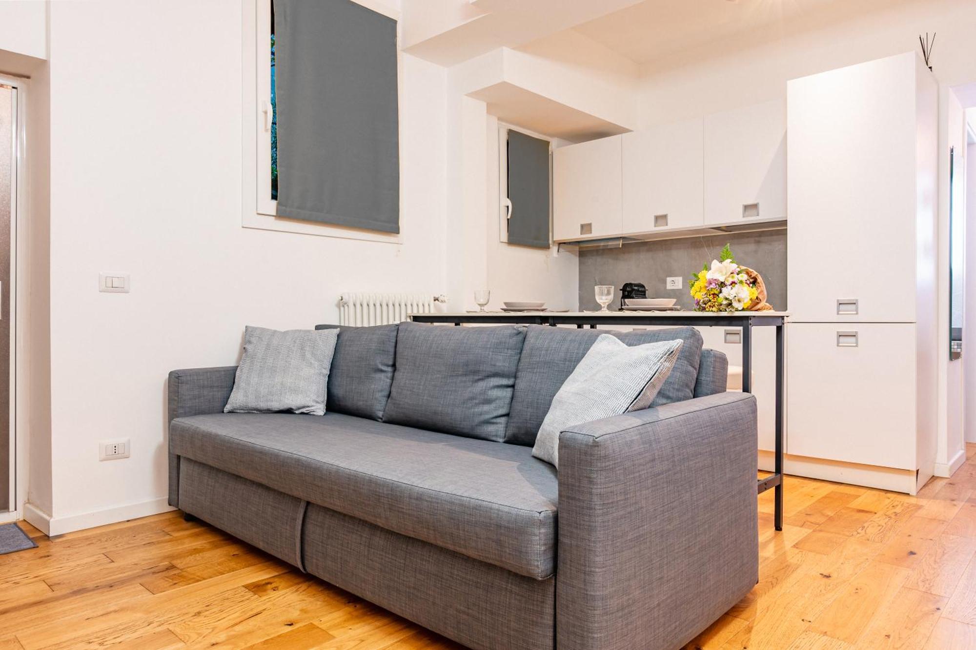 Exclusive Led House Garibaldi Fs Lejlighed Milano Eksteriør billede